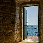 Summer 2026 Apartments Near The Beach Apartment