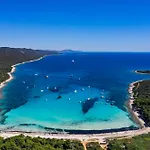 Summer 2026 Apartments Near The Beach Apartment *