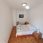 Summer 2026 Apartments Near The Beach *