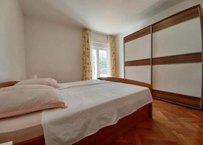 아파트 Summer 2026 Apartments Near The Beach