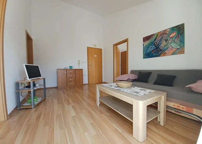 아파트 Summer 2026 Apartments Near The Beach