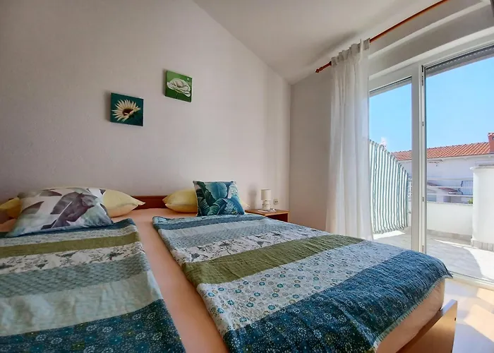 아파트 Summer 2026 Apartments Near The Beach 자다르