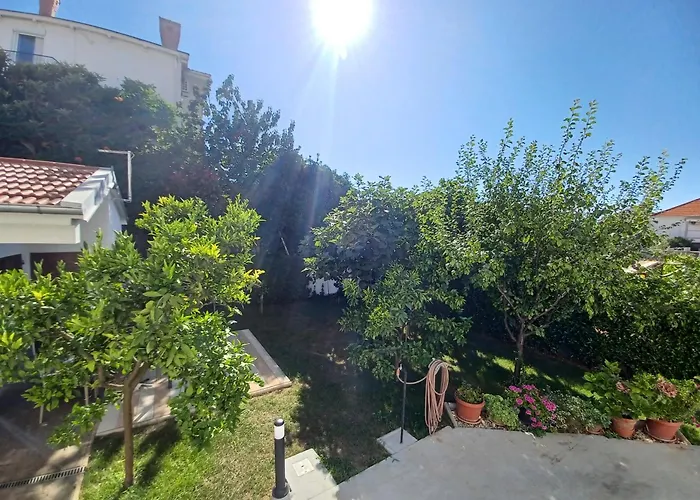 Summer 2026 Apartments Near The Beach 아파트 *